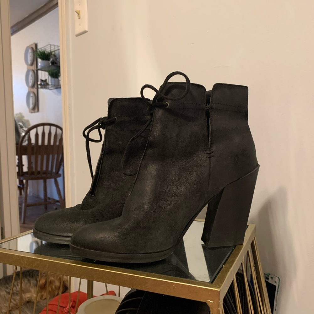 Very Volatile Los Angeles Booties